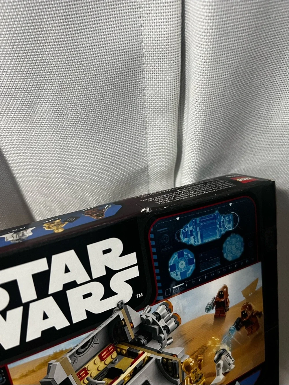 LEGO Star Wars 75136 Droid Escape Pod R2-D2 C-3PO Jawa Set Retired New DAMAGED B